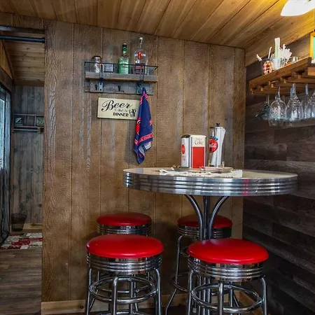 Rrr Cabin On The Medina